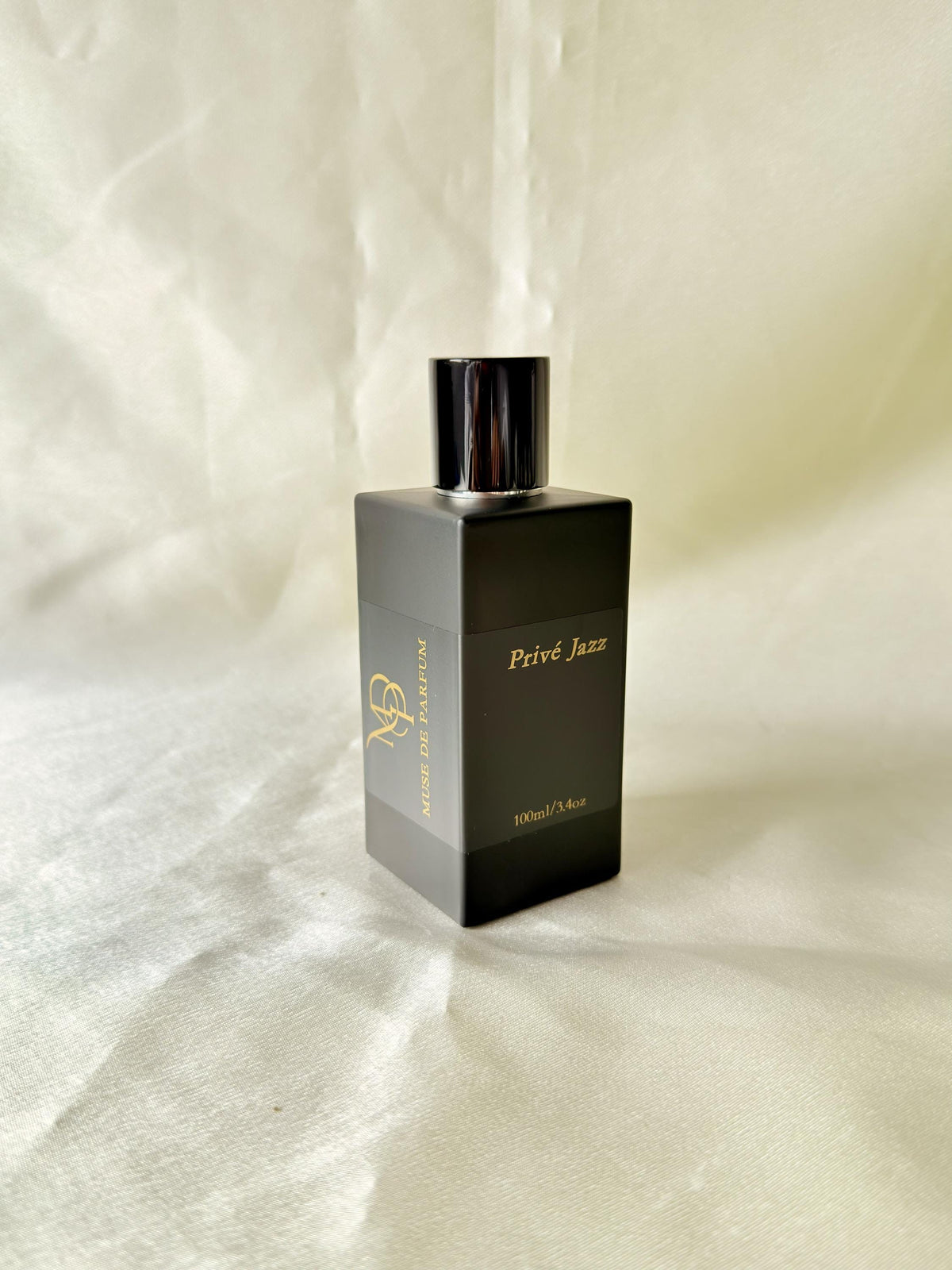 Muse de Parfum bottle